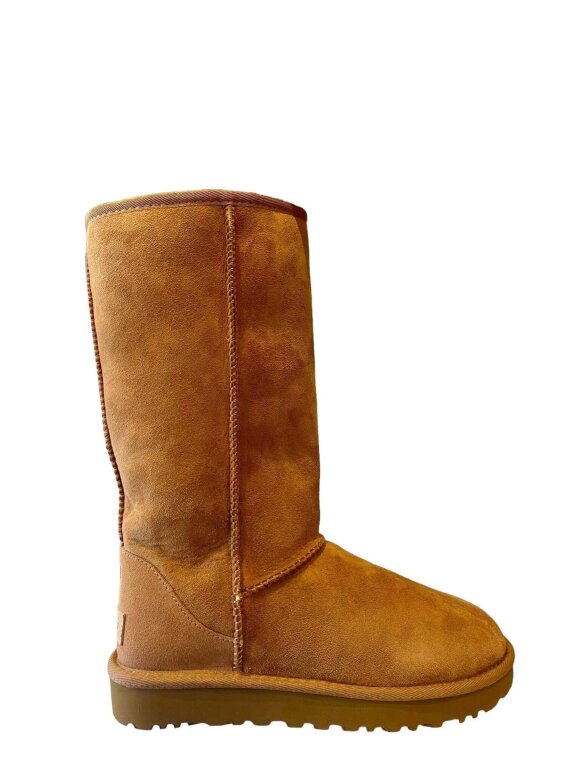 UGG - classic tall